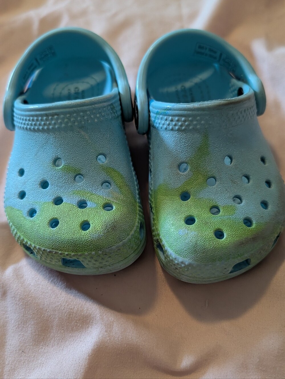 Light Blue Kids Clogs with Green Accent, Kids size 5